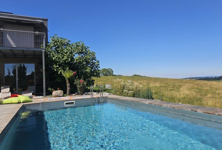 propriété exceptionnelle - Modernes Haus mit grossem Grundstück