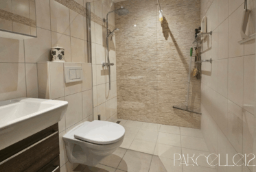 confortable appartement 3.5 pièces avec jardin privatif et poêle