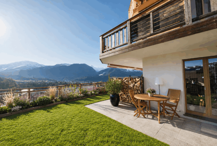 Un jardin face aux montagnes – 3.5 pièces avec terrasse et vue dégagée à Cerniat